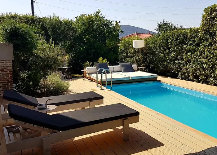 Feel Like Home In Lesvos