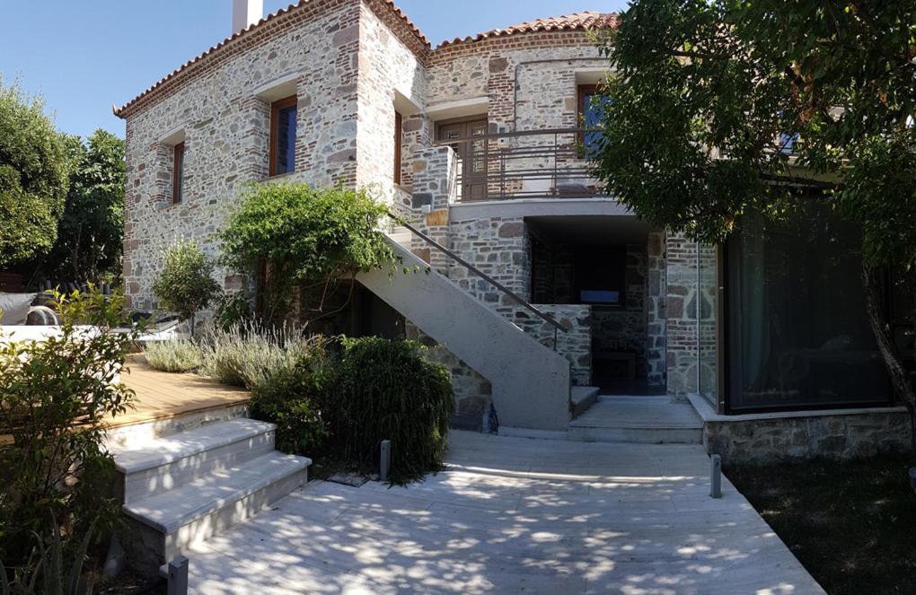 Feel Like In Lesvos בית נופש